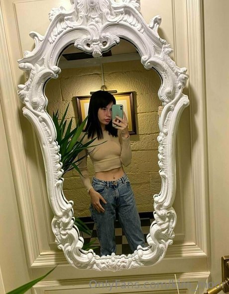 Kim Moor model erotic img