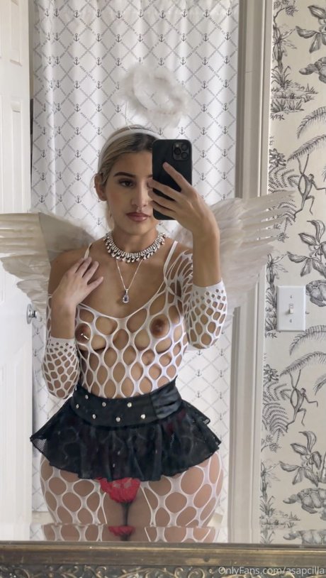 Asapcilla nude pornstar pics