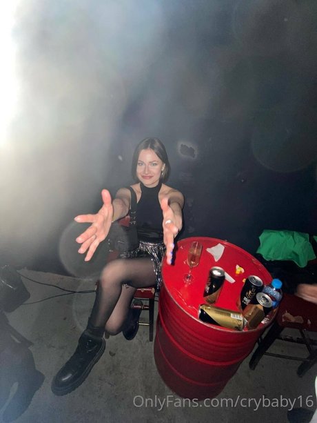 crybaby16 xxx actress pictures