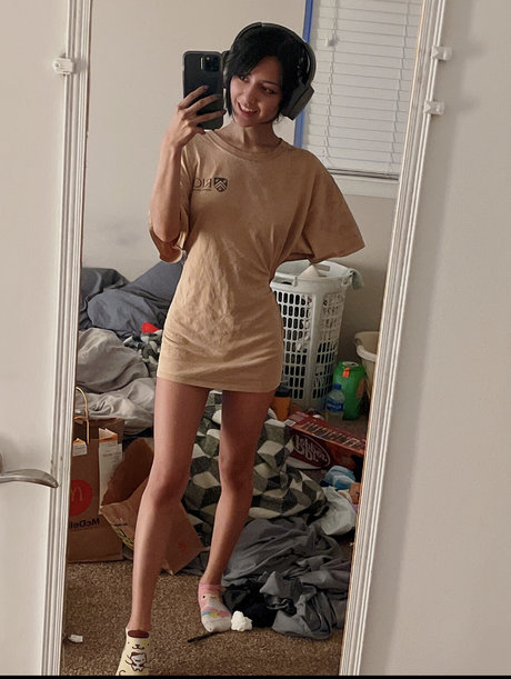 teen glasses onlyfans sexy picture