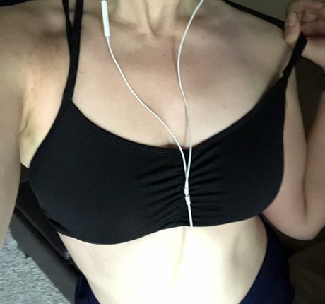 Emily Sequoia model hd archive