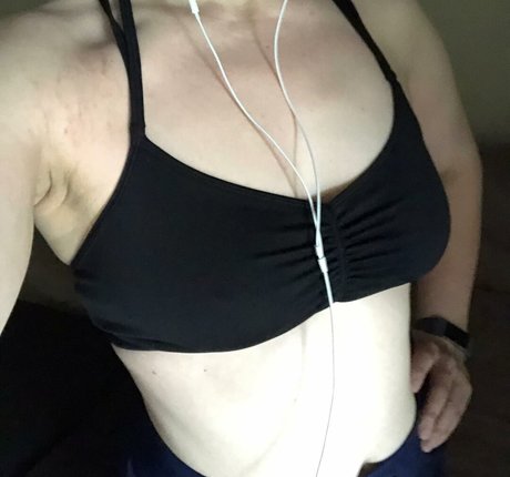 Emily Sequoia perfect model galleries