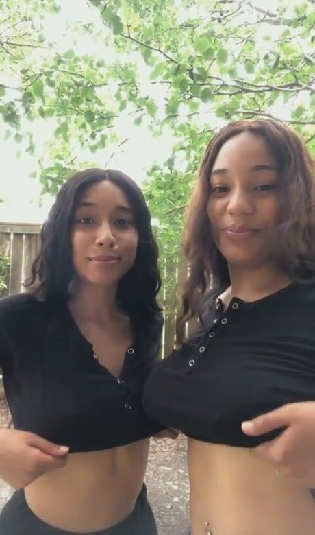 Molly and Mia_ art pornstar archive