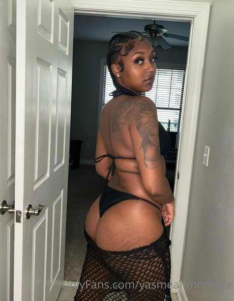 Yassssssss nudes star image