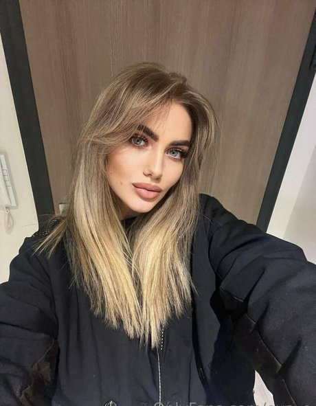 eva e model nice pic