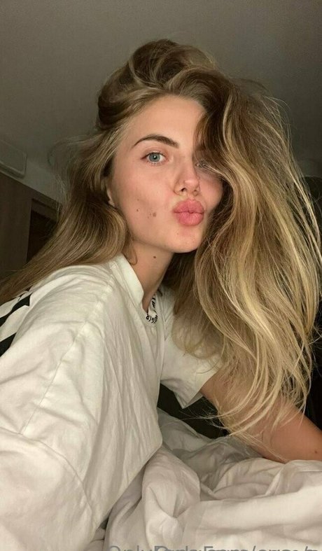 eva e pornstar nudes img