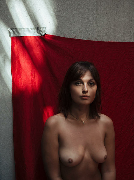 Anastasia Arteyeva star perfect images