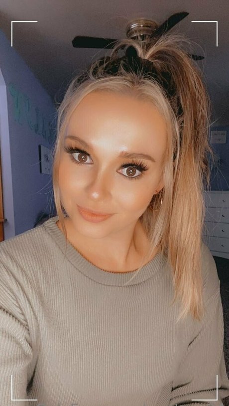 mrstoes24 model nice galleries