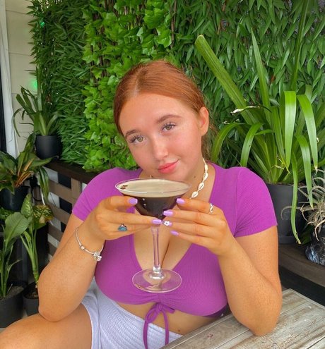 slut milf onlyfans hd pic