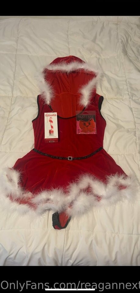 reagannextdoorfree model pornographic pictures