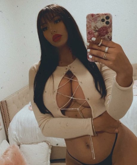 huge tits milf onlyfans pornographic archive