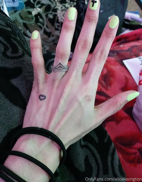 alicelexington hot model pics