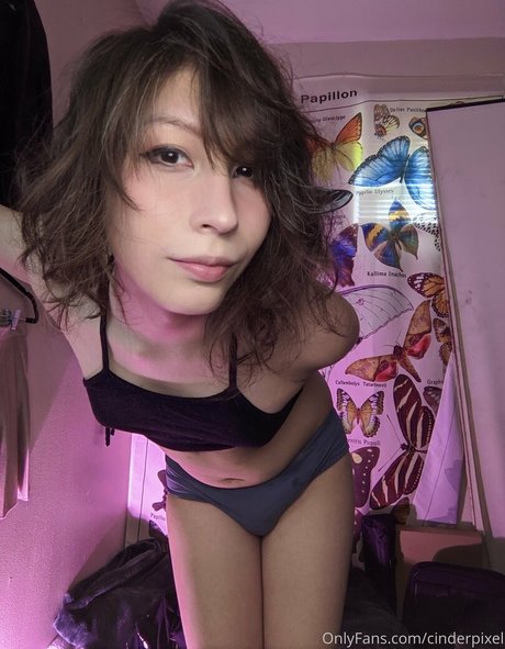 goth threesome onlyfans pretty pic