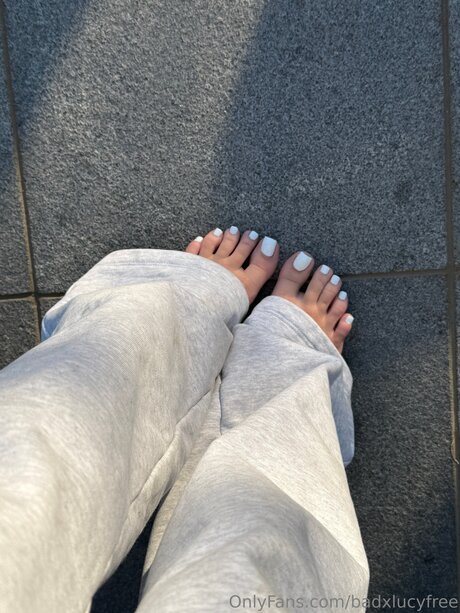 badxlucyfree star archive