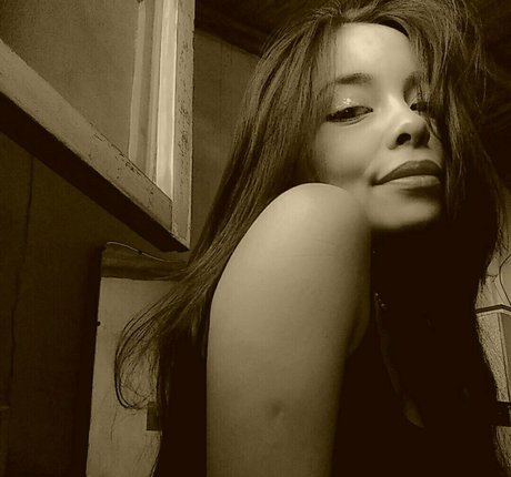 evita bb model free gallery