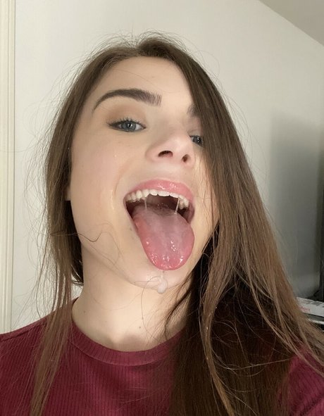 lightskin onlyfans hot naked photo