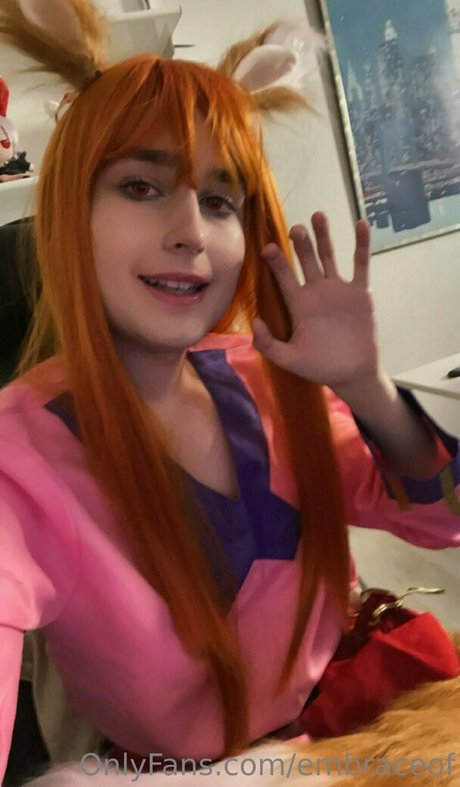 embraceof hot star galleries