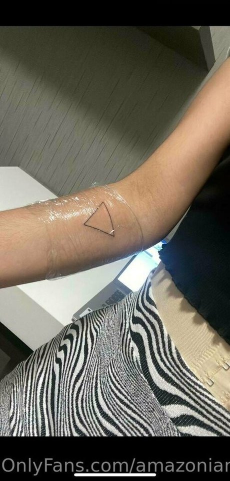 big tits nurse onlyfans exclusive pictures