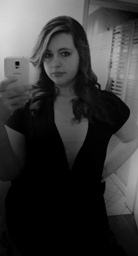 joi asian onlyfans exclusive image