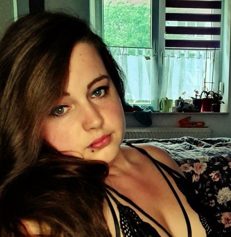 body onlyfans hot nude gallery