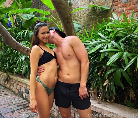 stepdaughter onlyfans free xxx pics