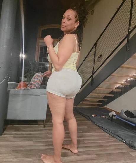 RhodaBlakey star pretty photos