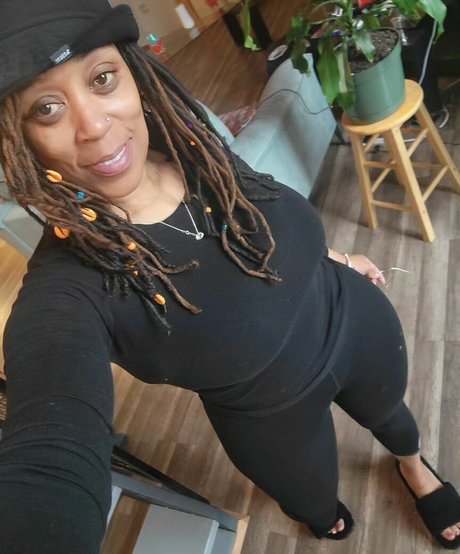 RhodaBlakey perfect star pic