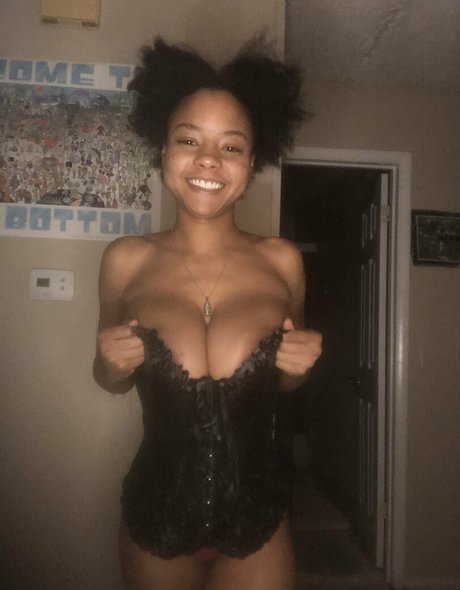 Baby Bush Whacker erotic actress photo