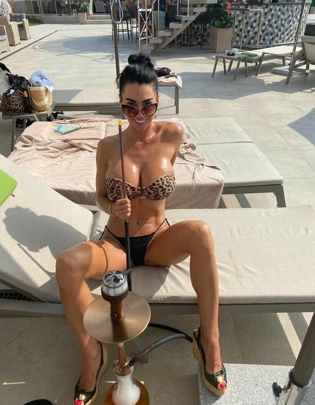 curvy shemale onlyfans free sex img