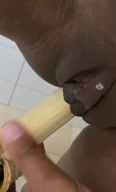 Anna Leeat Krupnik model pic