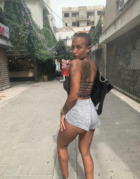 Anna Leeat Krupnik erotic star images