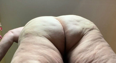 ebony pussy onlyfans top pic