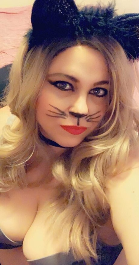 bettieblushe pornstar hd pictures