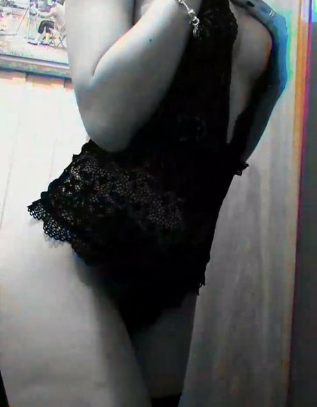 sweetdafnefree star top image