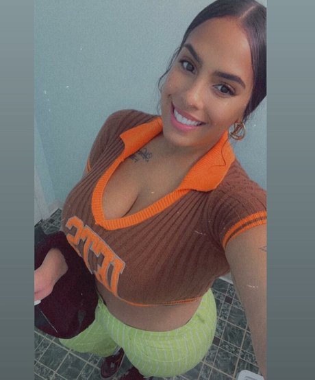 Brasi Quinzel erotic pornstar pictures