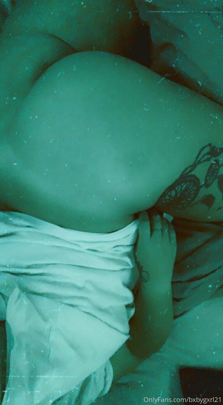 bxbygxrl21 high quality model photo