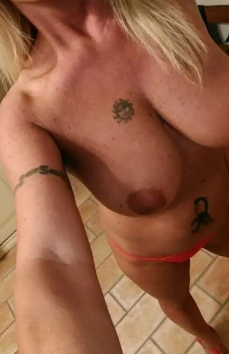 Miliafical erotic actress pic