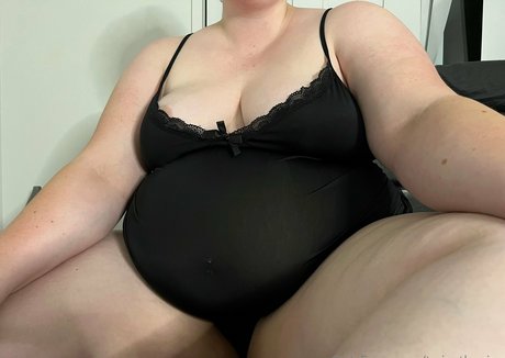 cuckold feet onlyfans art nude picture