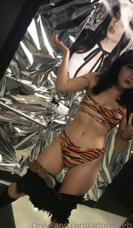 adoremeb star exclusive pics