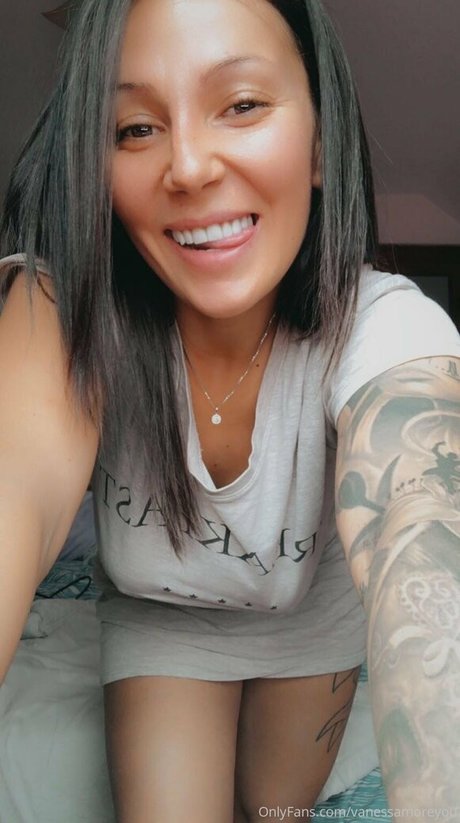 yourteacher01 naked model pic