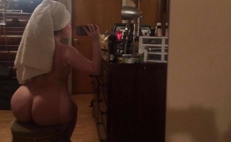 fart onlyfans nude image