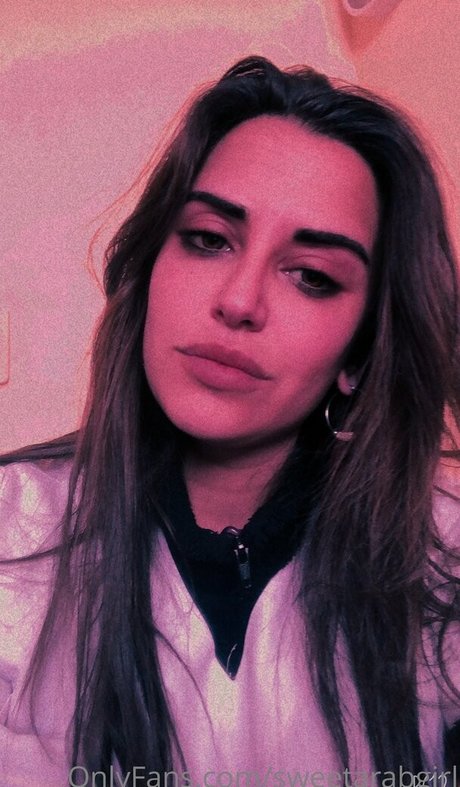 sweetarabgirl star perfect pic