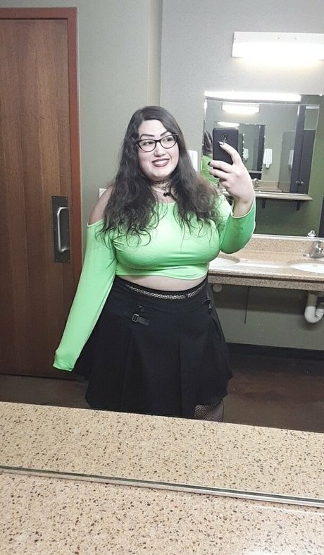 spacevvitch666 art model galleries