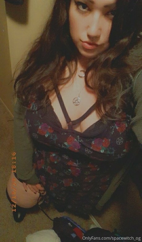 spacevvitch666 model hd archive