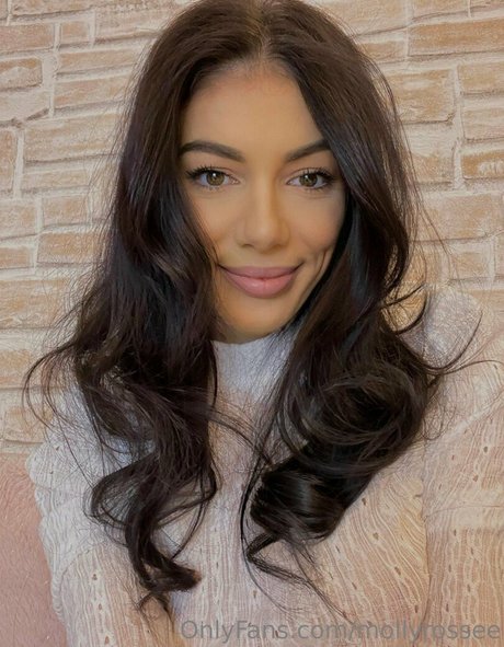 mollyrossee free model pic