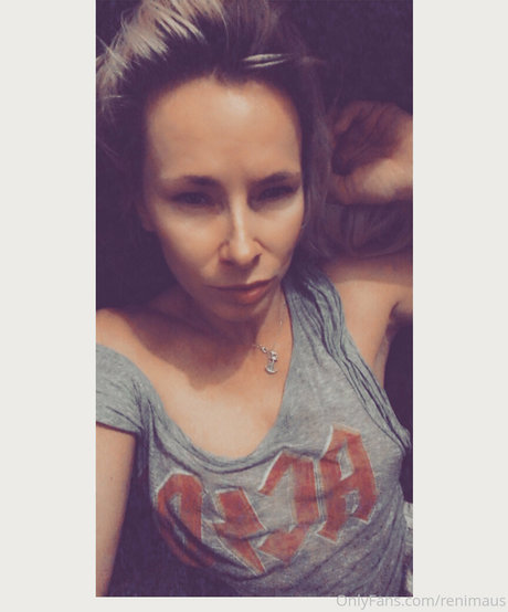 loveislove01 sexy star archive