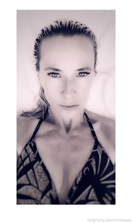 loveislove01 erotic star galleries