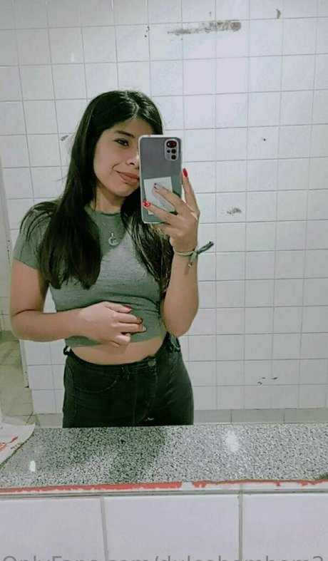 dulcebombom2 art model pic