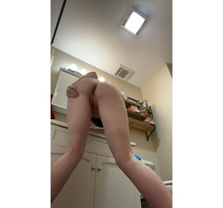 kelbaby20 porn model gallery