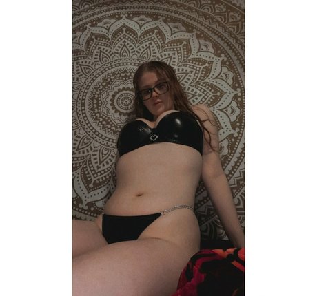 hippie onlyfans erotic pictures